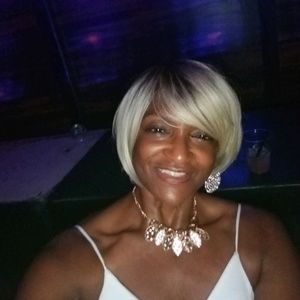 Meet your Posher, Freda